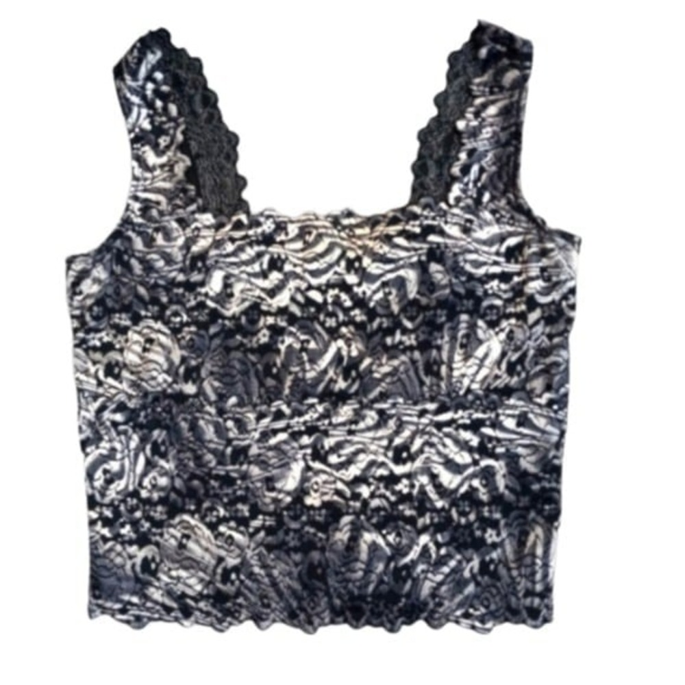 Black & White TD4 Halter Top SKUW167‎